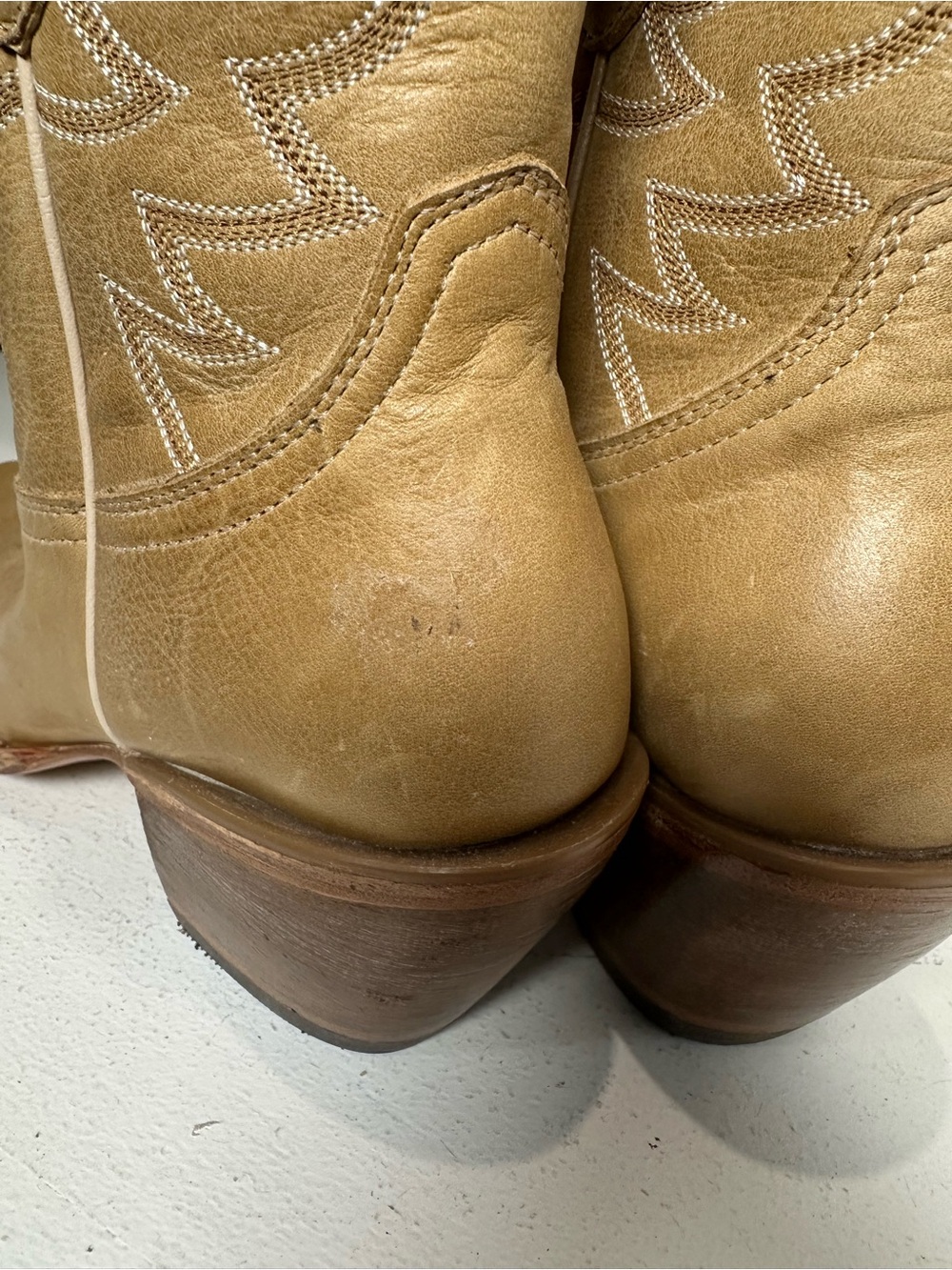 Idyllwind Cowboy Boots Womens 7 Tan Leather Western Ankle Boots NWT Snip Toe - Picture 6 of 9